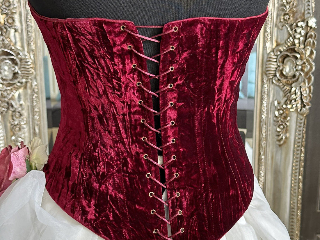 The Pros and Cons of a Corset Backed Wedding Dress