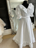 Frill Seeker