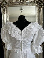 Frill Seeker