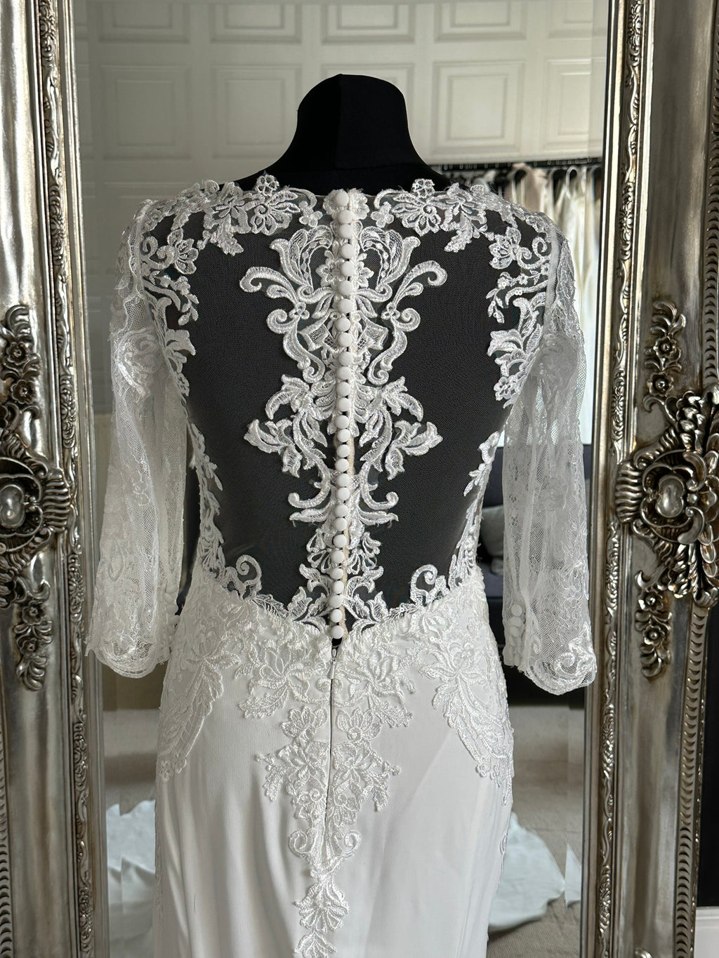 White Gallery