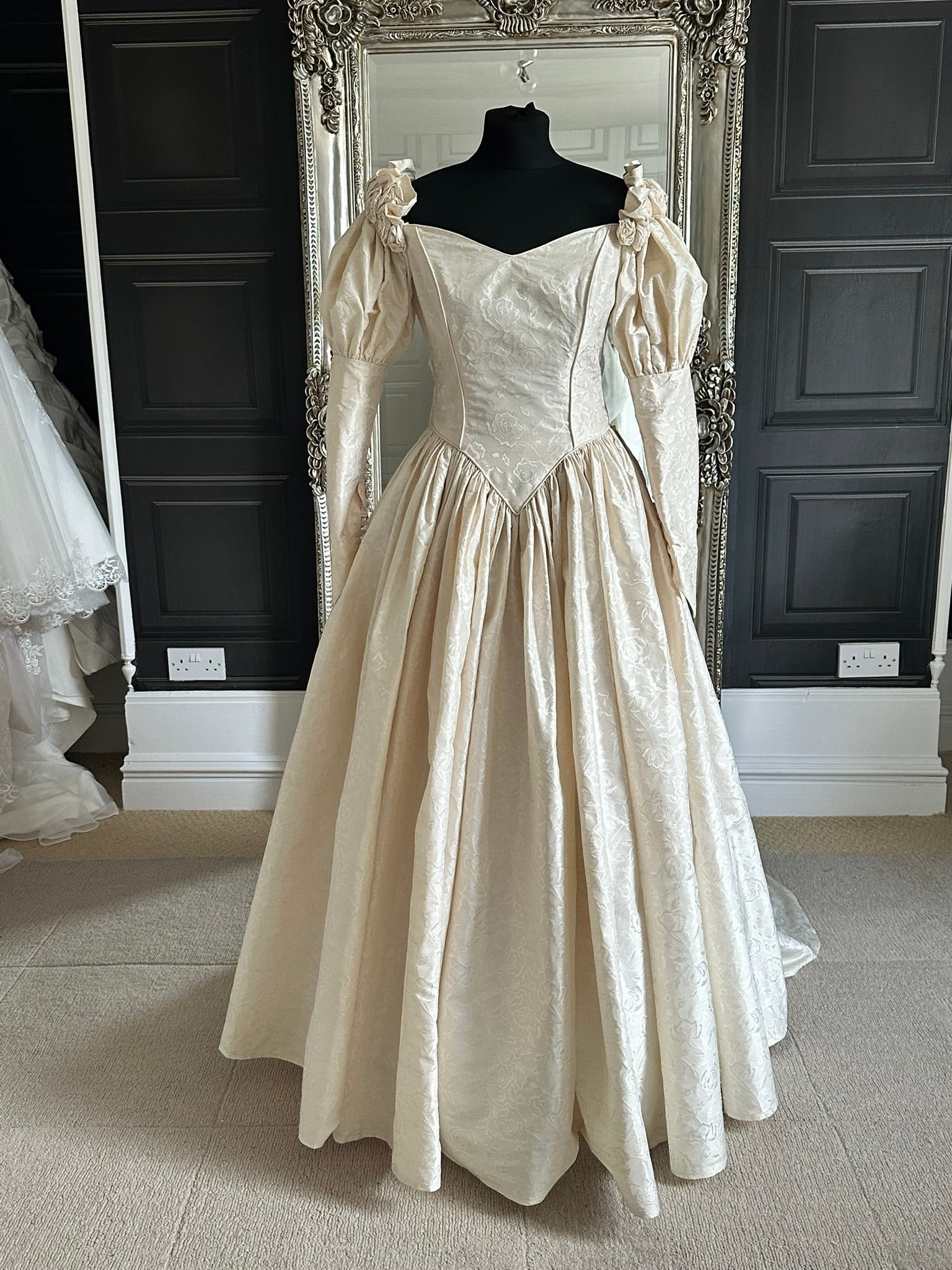 Damask Blush