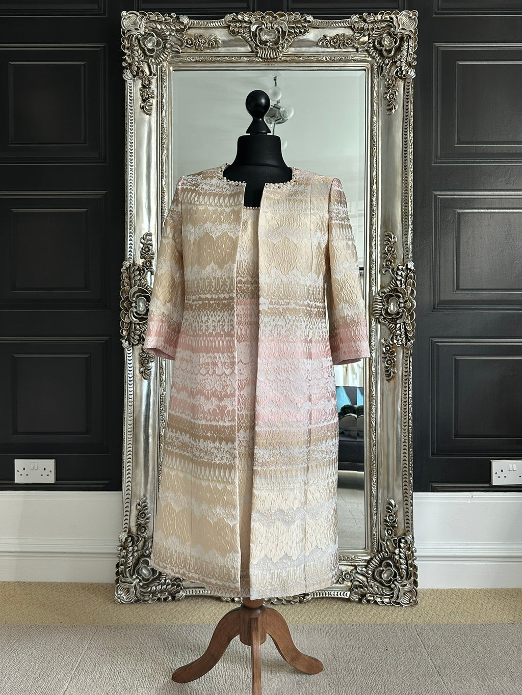 Blush and Cream Grace